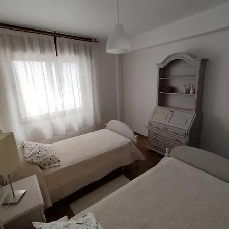Acogedor Piso En Primera Linea De Mar- 8 Huespedes * A Guarda