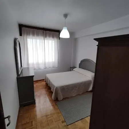 Daire Acogedor Piso En Primera Linea De Mar- 8 Huespedes