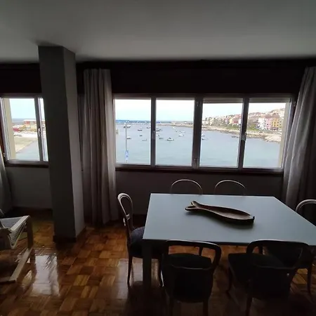 Acogedor Piso En Primera Linea De Mar- 8 Huespedes Daire